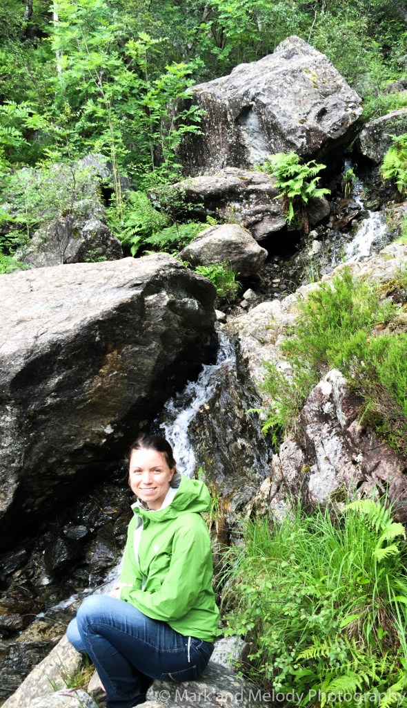 Pretty hard to contain my delight when there are little aquadrops everywhere! 